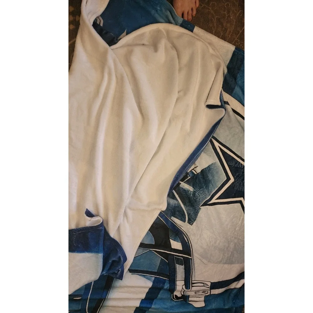 Dallas Cowboys NFL Football Blanket Blue White Fan Souvenir Est. 1960
